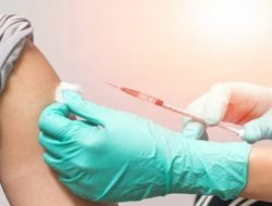 Pemprov Sulsel Canangkan Program Gerakan Vaksinasi untuk Pelajar SMP dan SMA ﻿