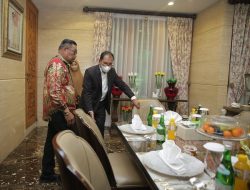 Walikota Danny Jamu Makan Malam Gubernur Maluku, Ada Coto dan Konro