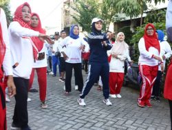 Sabtu Produktif, Wawali Makassar Senam Sehat Bersama Warga Tanjung Dapura