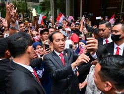 Presiden Jokowi Didampingi Ibu Iriana Kunker di Malaysia